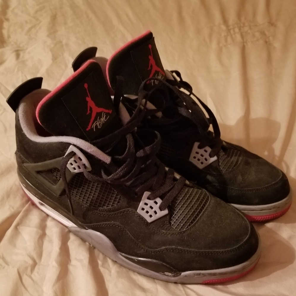Air Jordan 4